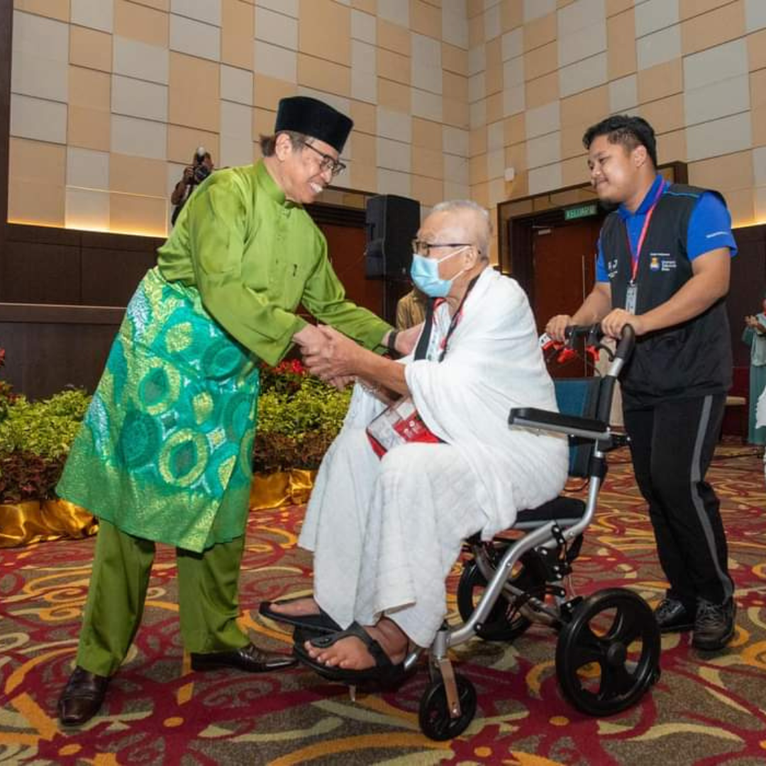 Premier Sarawak Meraikan Kumpulan Jemaah Haji Pertama Musim&nbsp;1444H/2023M